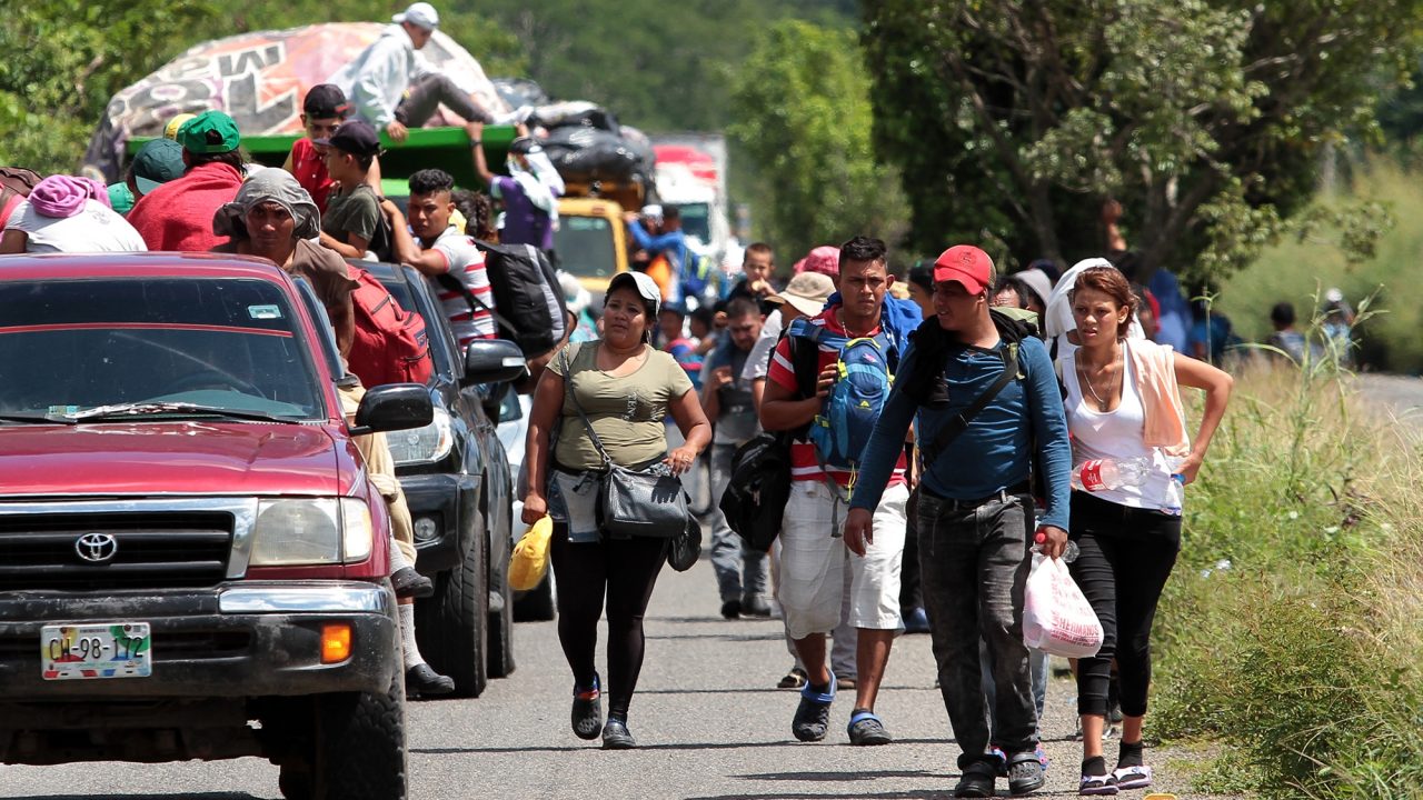 50% de adultos mayores migrantes en Latinoamérica se siente discriminado