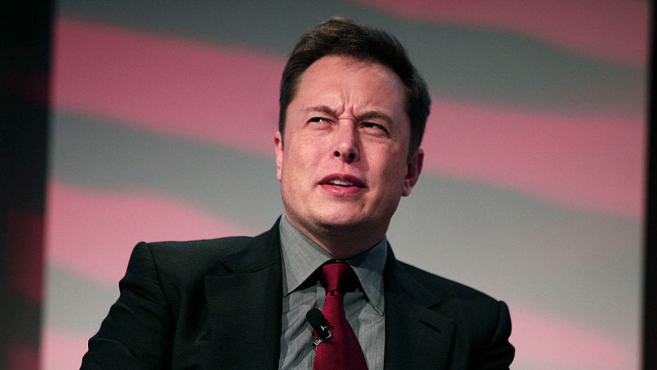 Elon Musk, ¿la segunda o la tercera persona más rica del mundo?