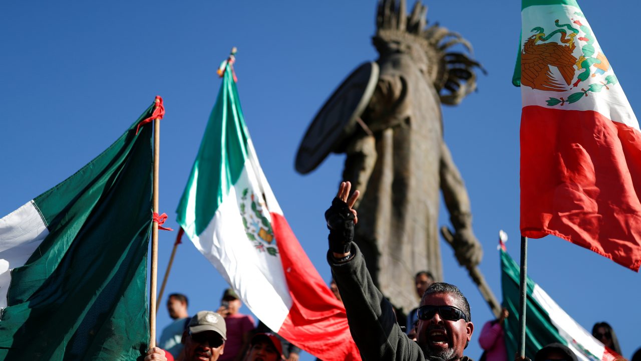 Residentes de Tijuana protestan contra migrantes centroamericanos