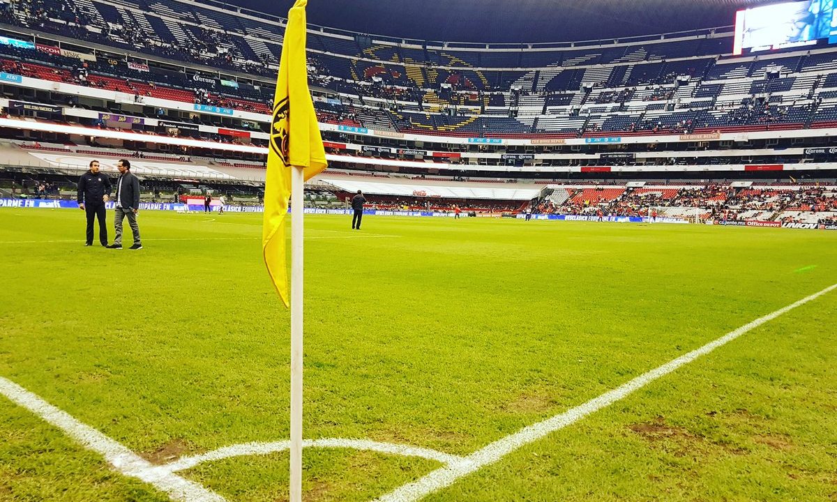Televisa atribuye a la lluvia atípica la cancelación de la NFL