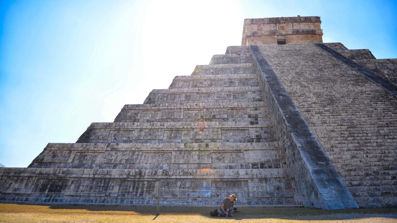 Llegan menos turistas y entran menos divisas en septiembre: Inegi