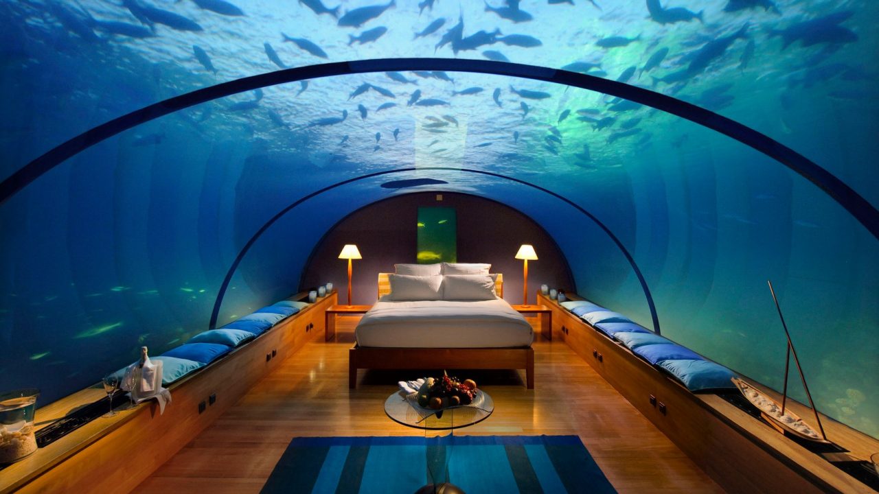 Inauguran el primer hotel submarino del mundo en Maldivas