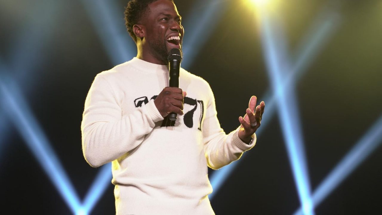 El cómico Kevin Hart será quien presente los Oscar en 2019