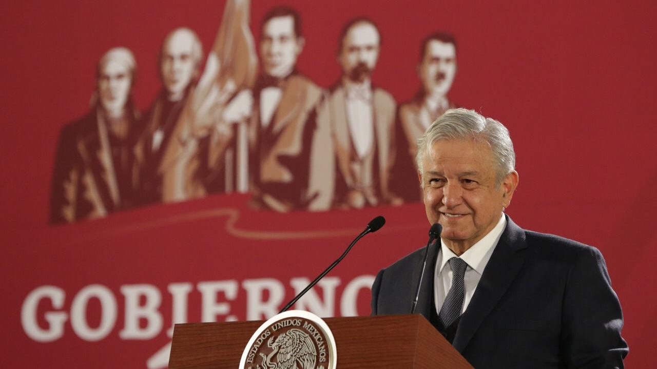 AMLO prevé redirigir 4% de presupuesto de dependencias a universidades