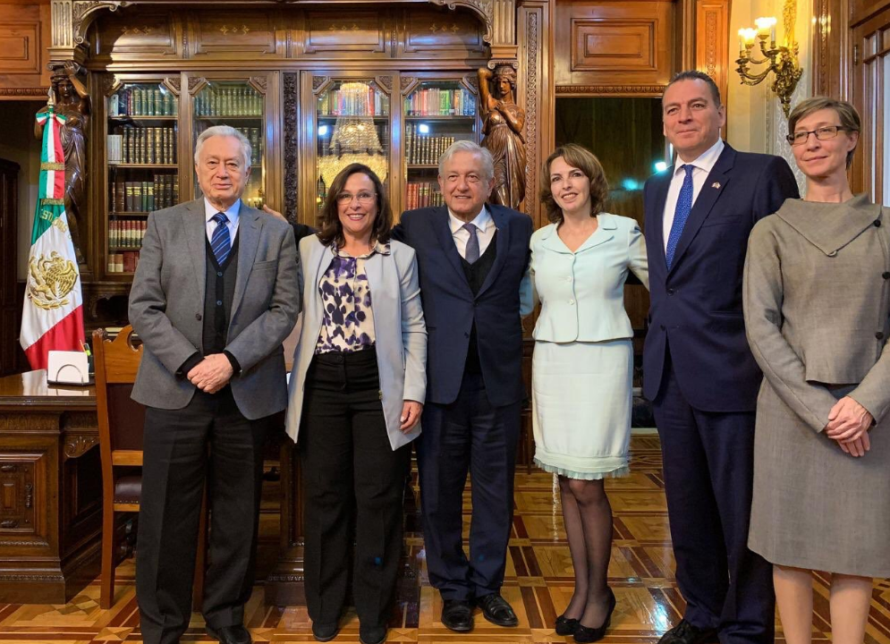 AMLO pretende que Hydro-Québec modernice 60 centrales hidroeléctricas