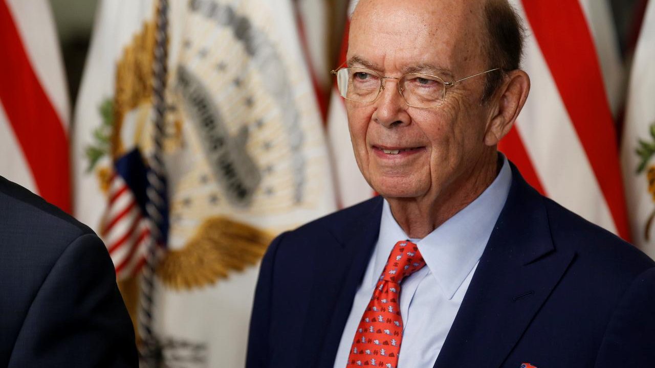Los negocios de Wilbur Ross siguen perdiendo millones de dólares
