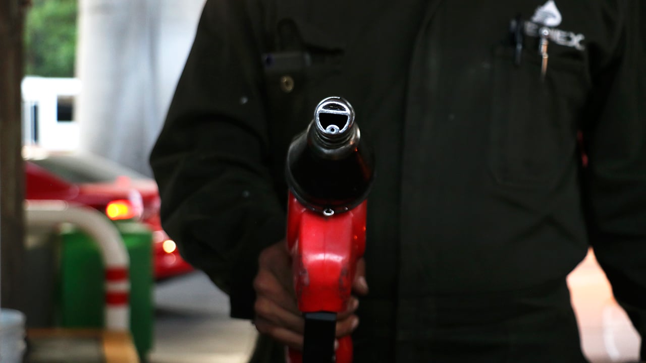 Precio de las gasolinas aumenta casi 2% en cuatro meses