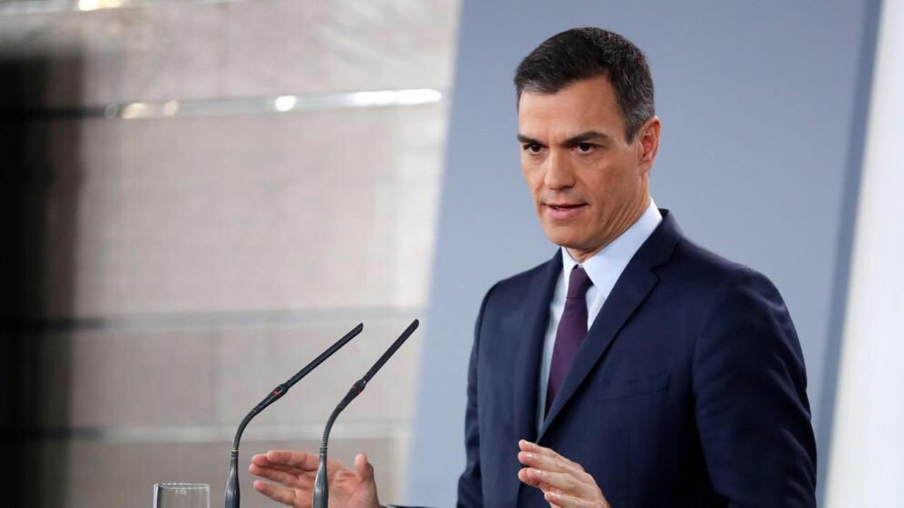 Tras 8 meses en el cargo, presidente español convoca elecciones para abril