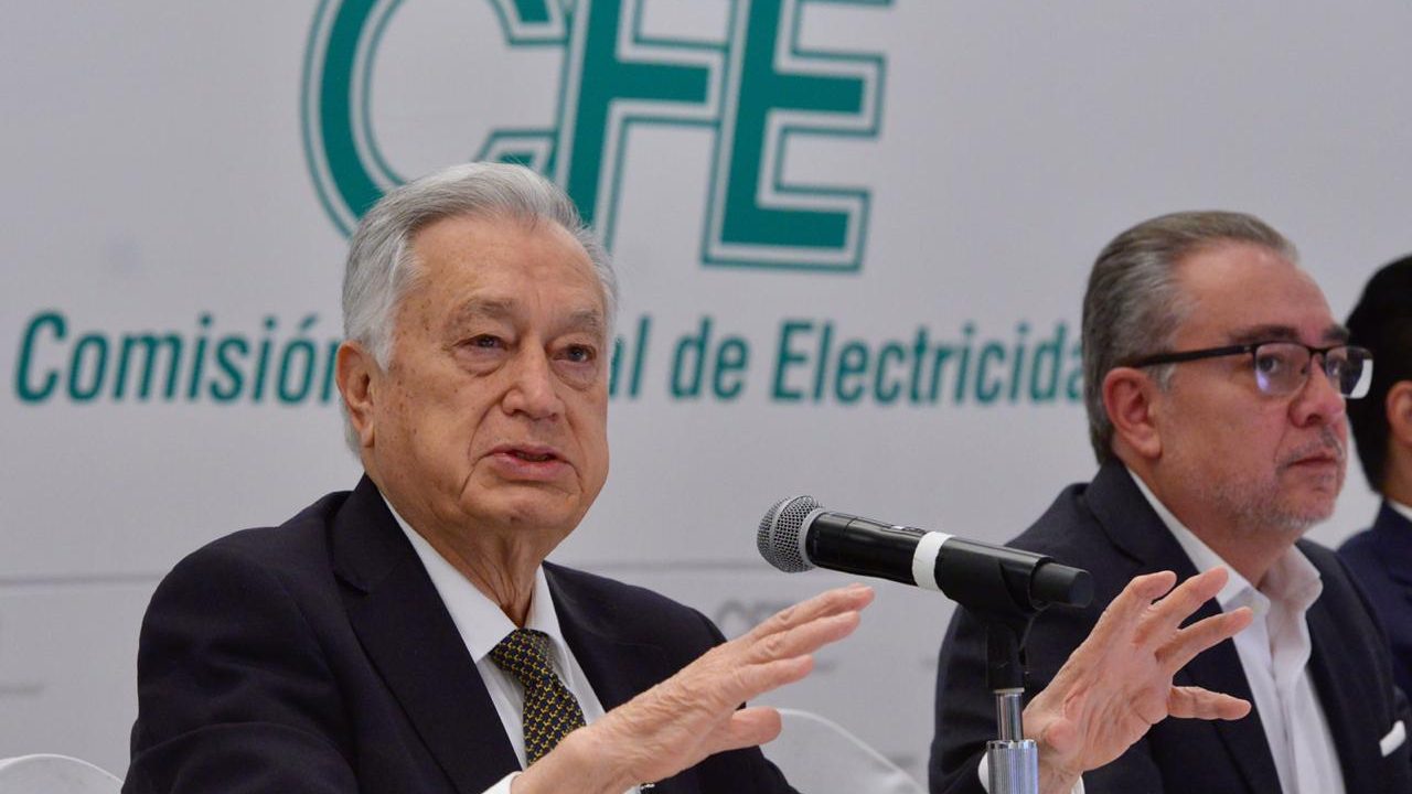 CFE es víctima de las tarifas de la CRE: Bartlett
