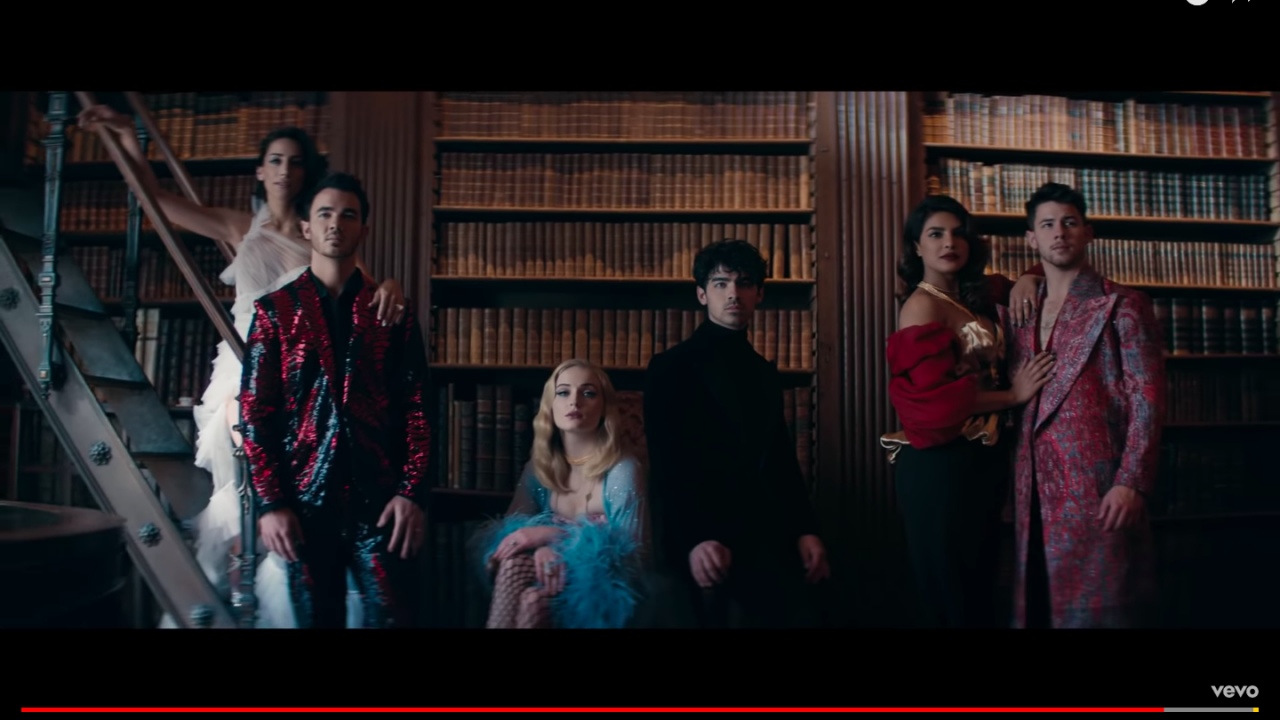 Los Jonas Brothers escalan a la cima de Billboard