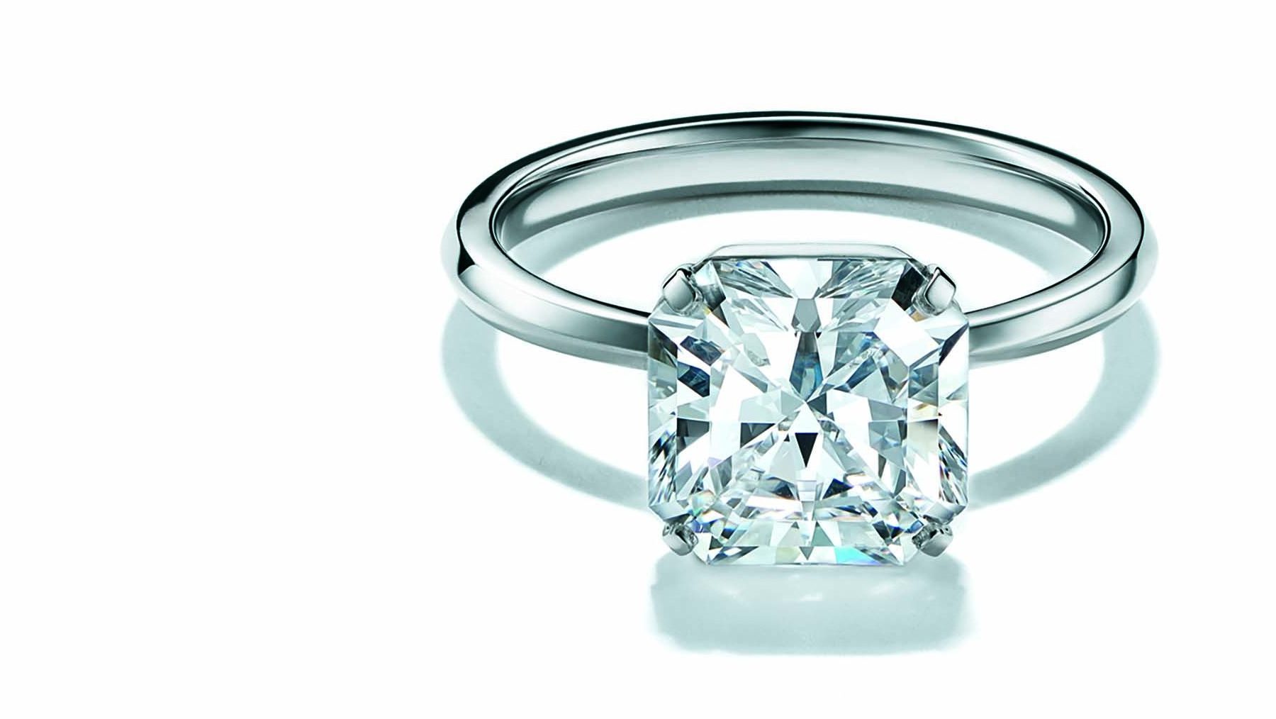 Tiffany reinventa el anillo de compromiso