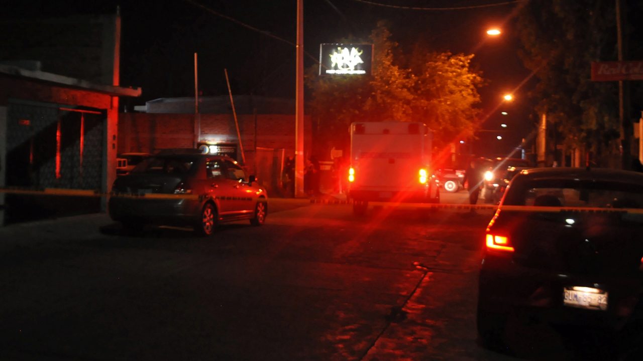 Ataque en bar de Guanajuato deja al menos 13 muertes