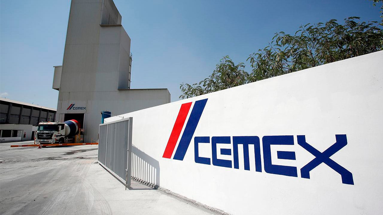 Acciones de Cemex se disparan pese a pérdidas en segundo trimestre