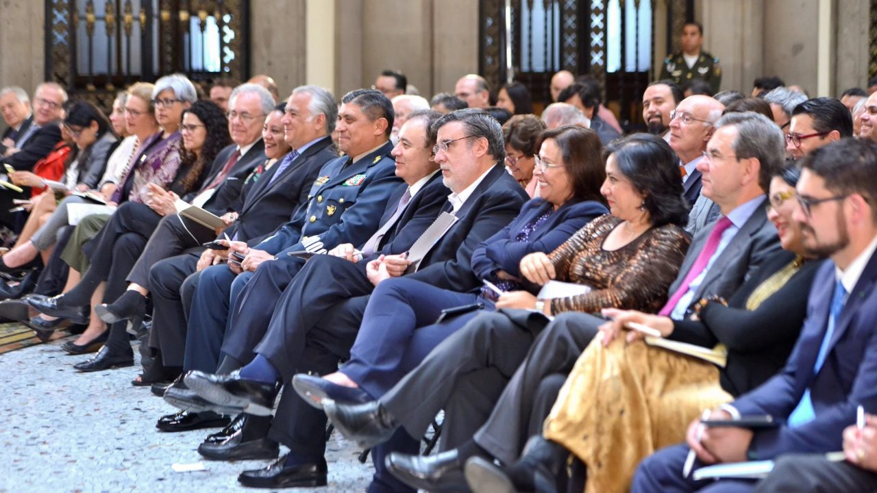 Selección Forbes 2020|En 2 años, equipo de AMLO suma 18 cambios