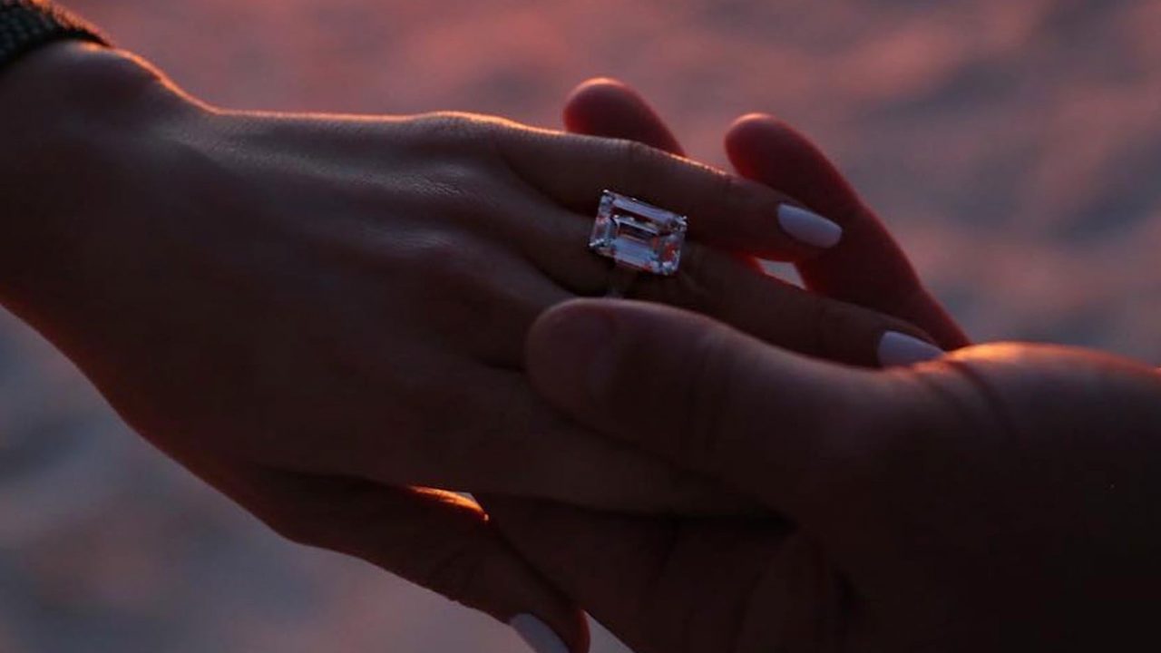 Descubre cuánto cuesta el anillo de compromiso de Jennifer López