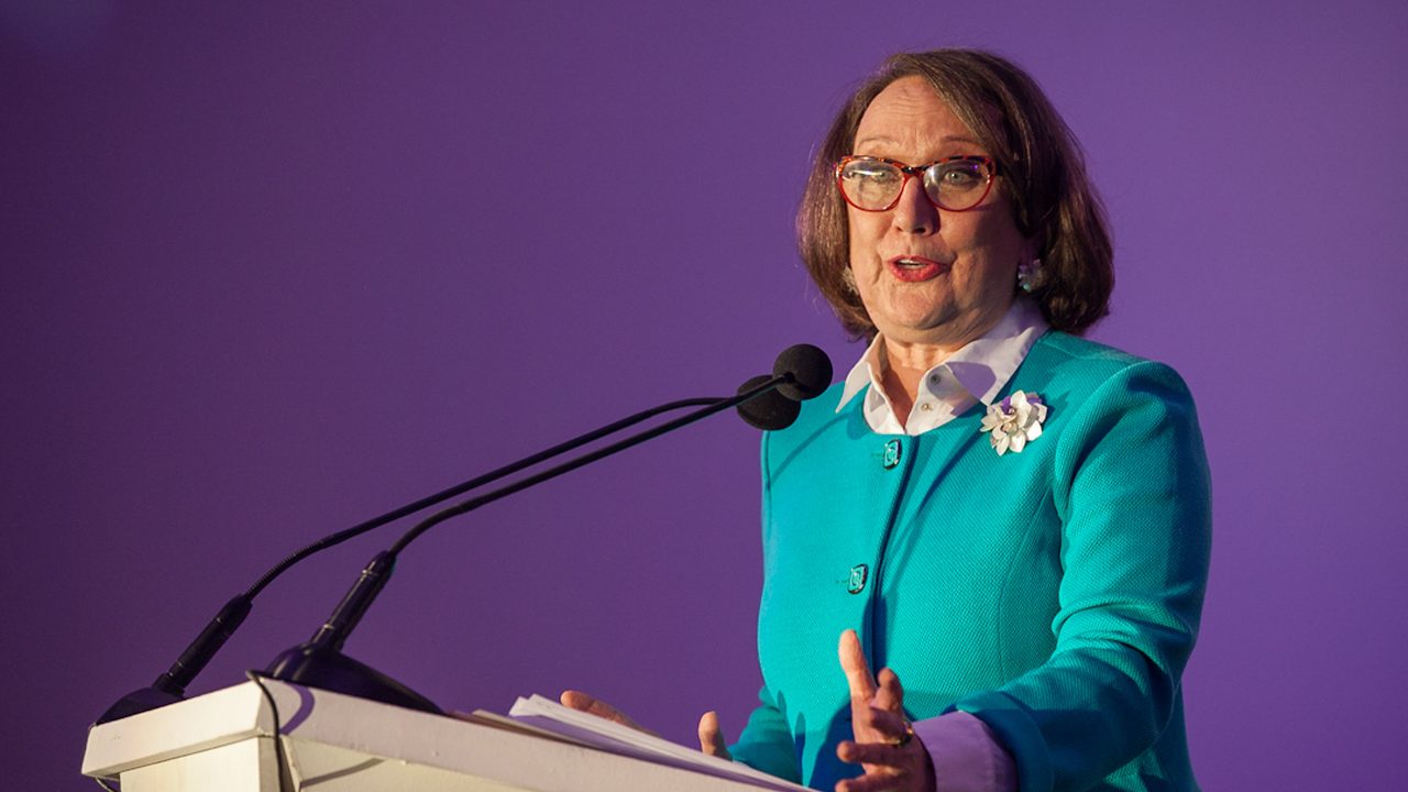 Las mujeres deben verse como heroínas, no como víctimas: Grynspan