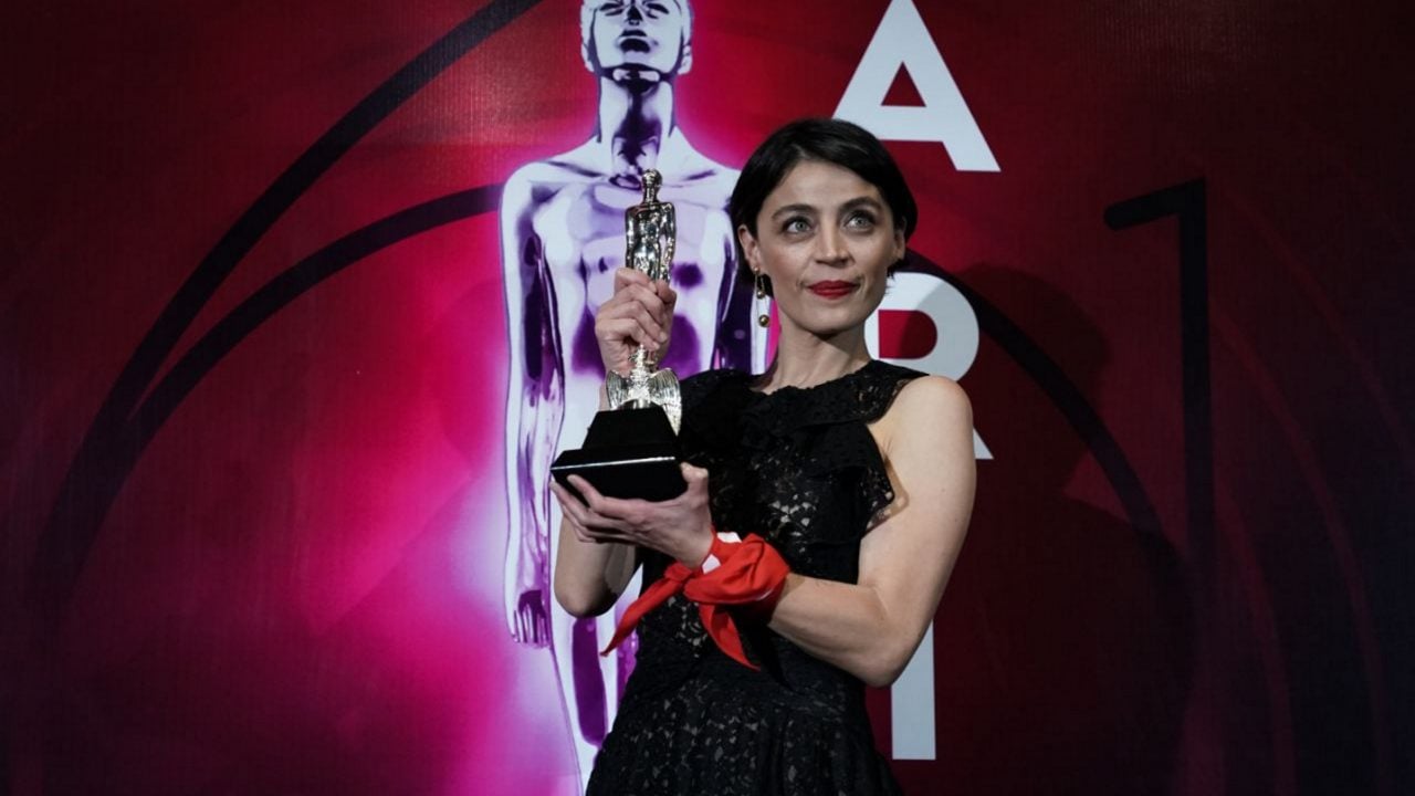Entre consignas, premian a los ganadores de los Premios Ariel 2019