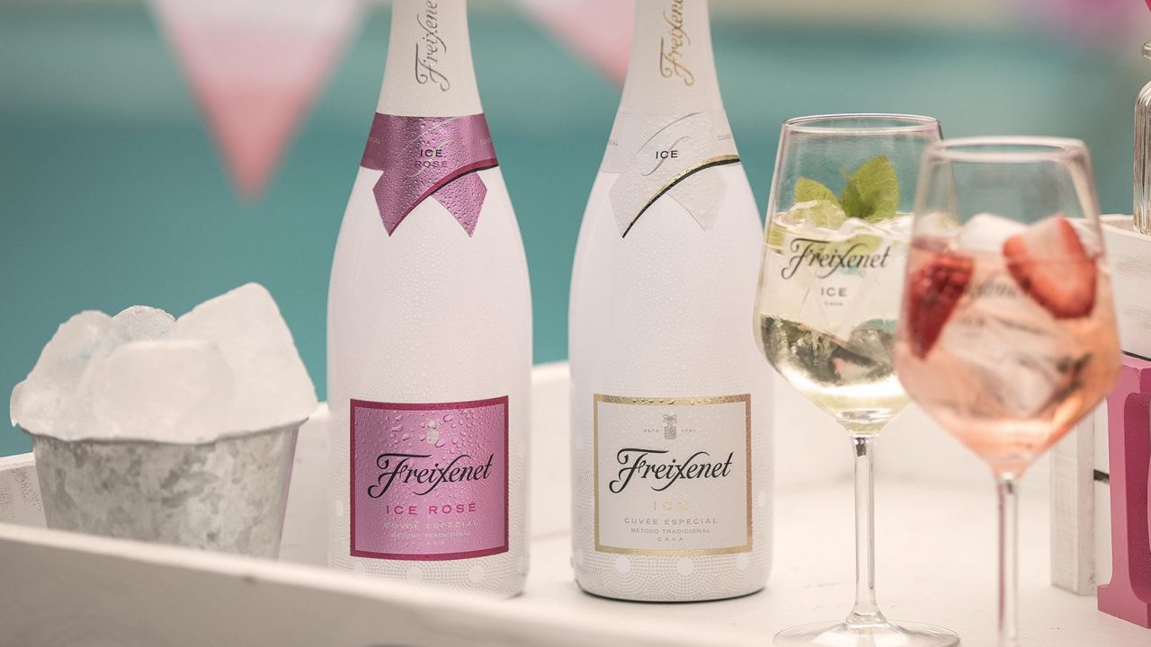 Ideal para el verano: Freixenet presenta un vino diseñado para beberse con hielo