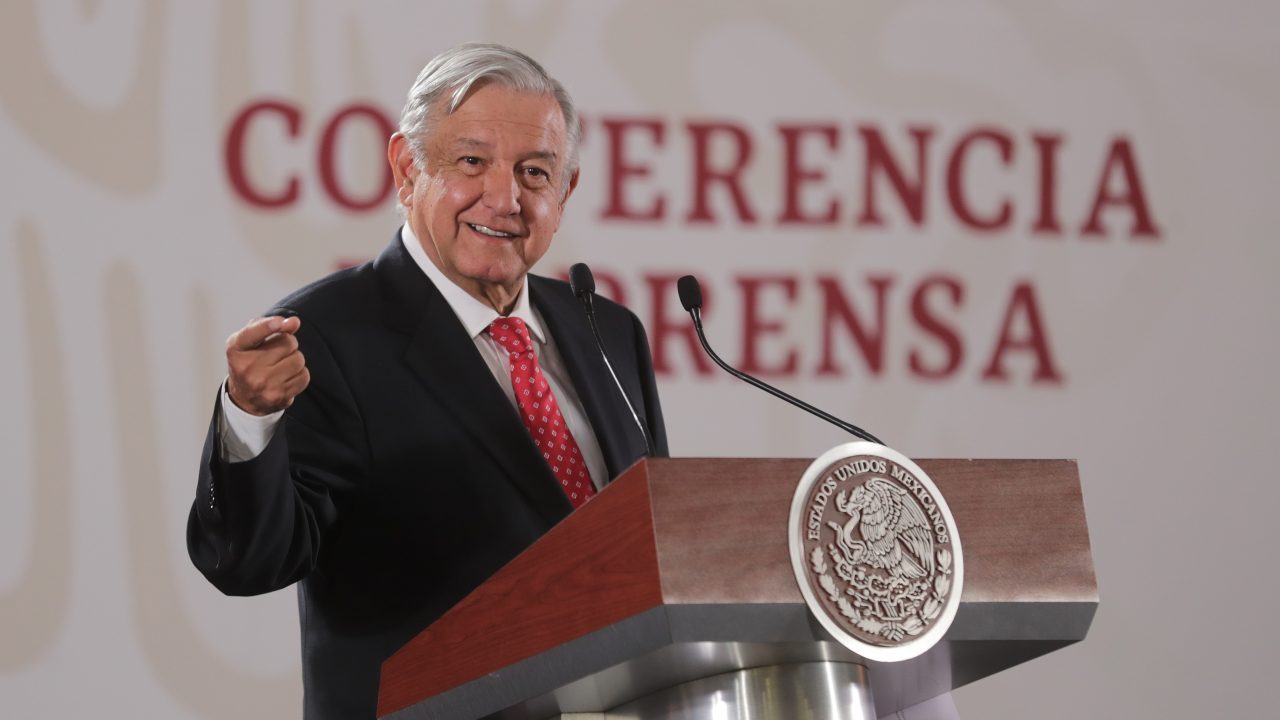 AMLO defiende arbitraje de contratos de gasoductos; son abusivos, insiste