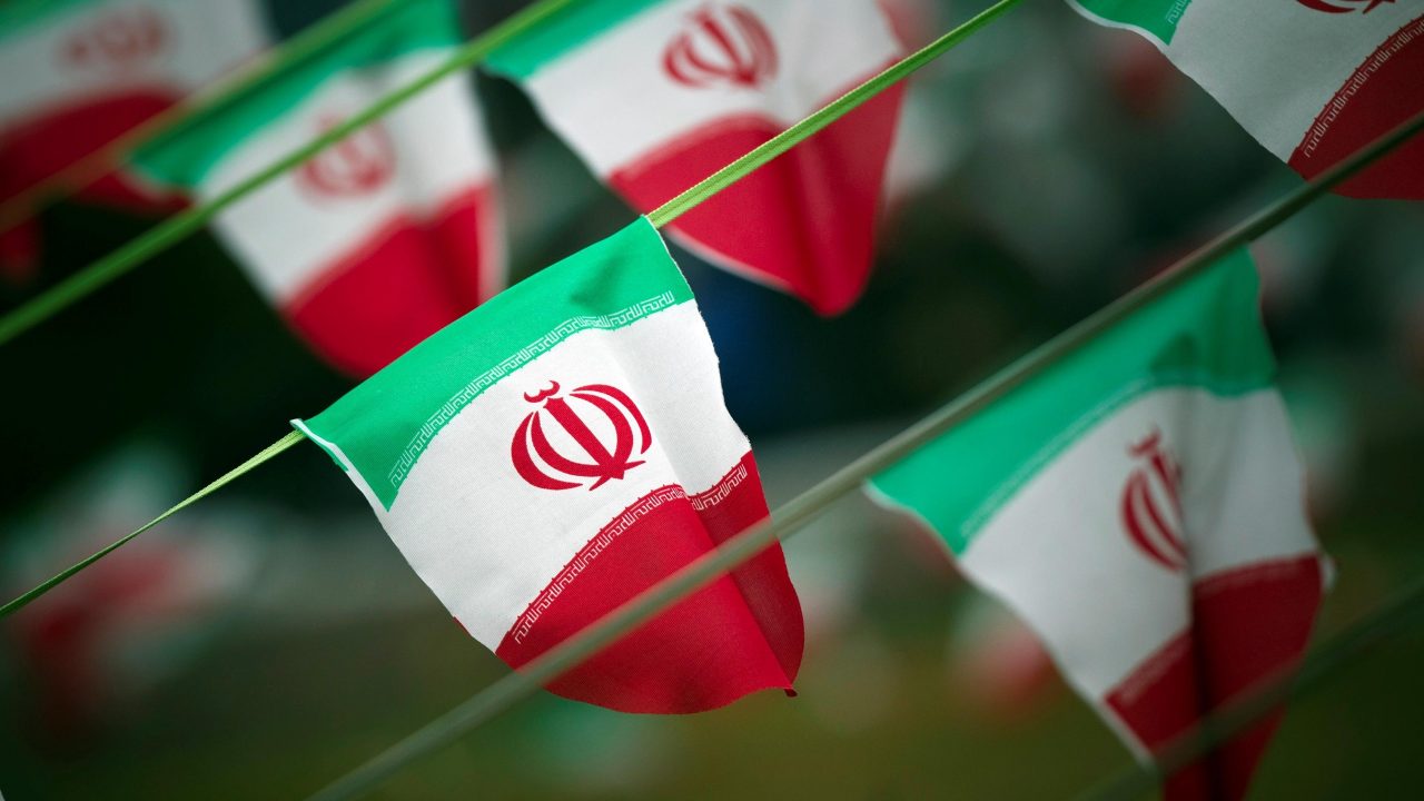 Hezbolá avisa de ataque inminente; Trump amaga con respuesta en 52 puntos