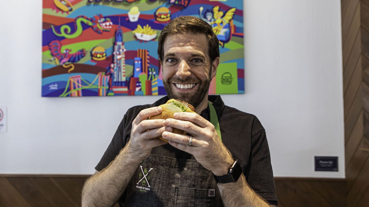 Qué debes pedir en ‘Shake Shack México’ según el chef Mark Rosati