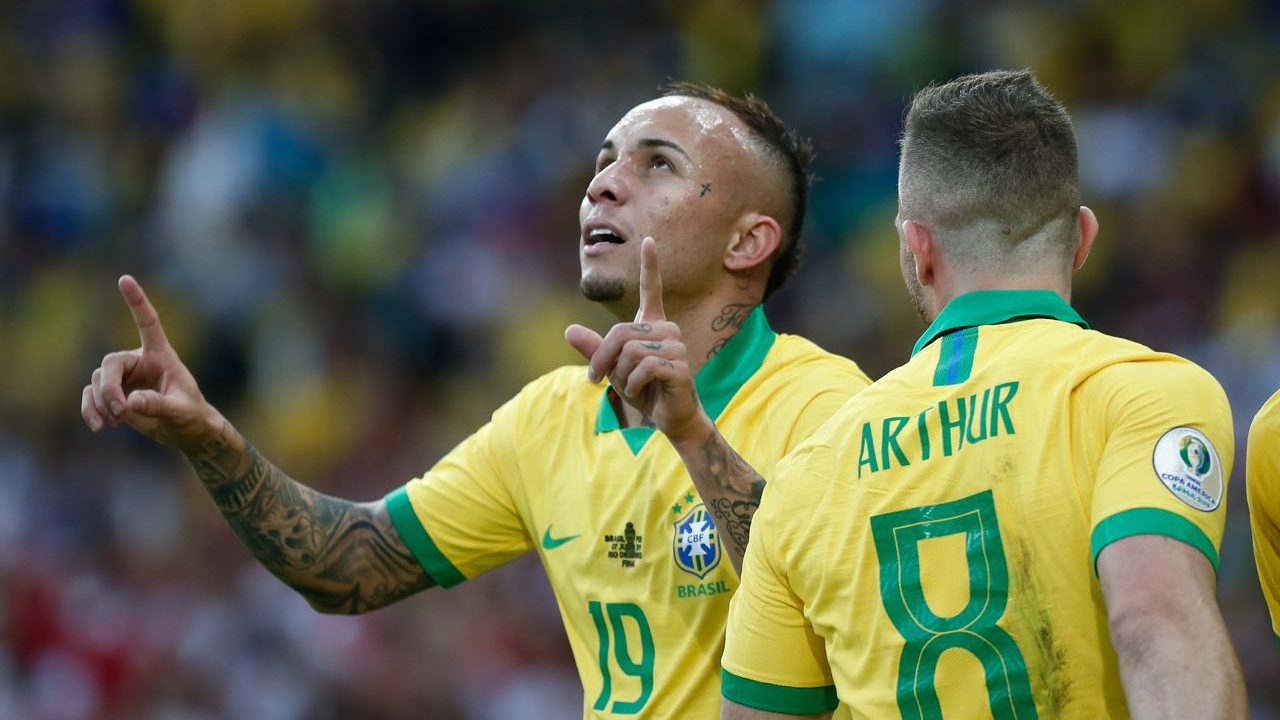 Brasil se lleva la Copa América al derrotar a Perú