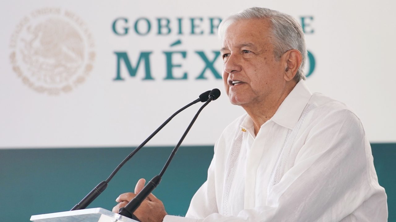 AMLO cierra el paso a nuevas concesiones a mineras