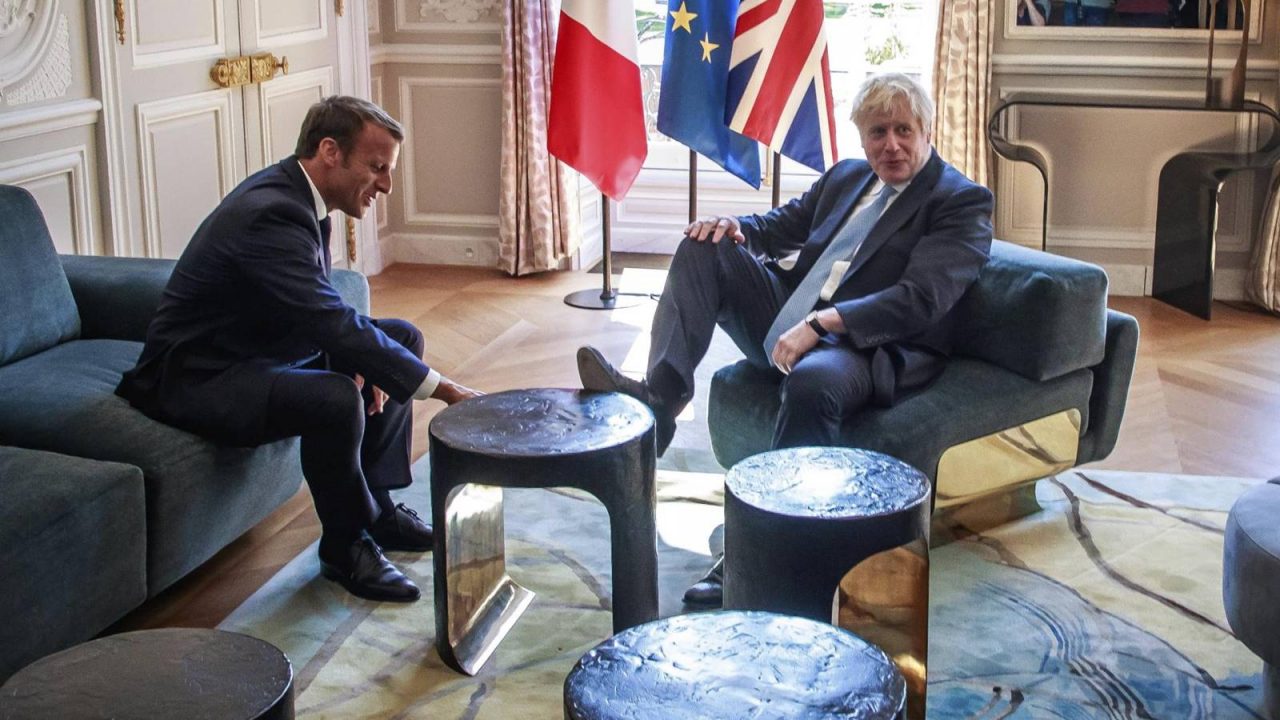 Macron dice a Boris Johnson: ya no hay tiempo para nuevo acuerdo de Brexit