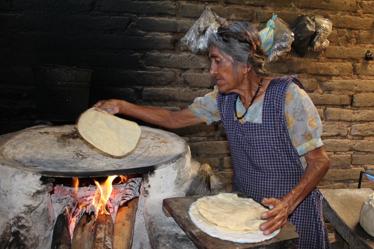 Mujeres indígenas marginadas en zonas rurales: el sector más vulnerable del país