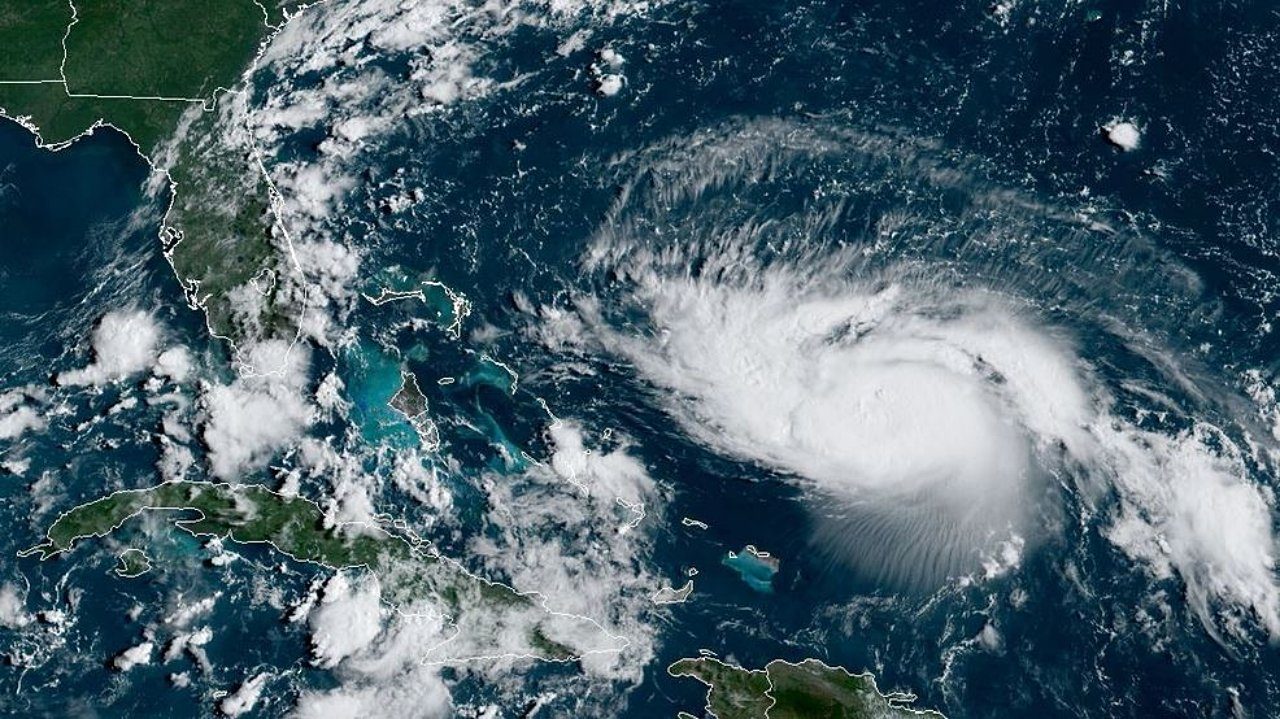 ‘Hanna’ se convierte en primer huracán de la temporada; se enfila a Texas