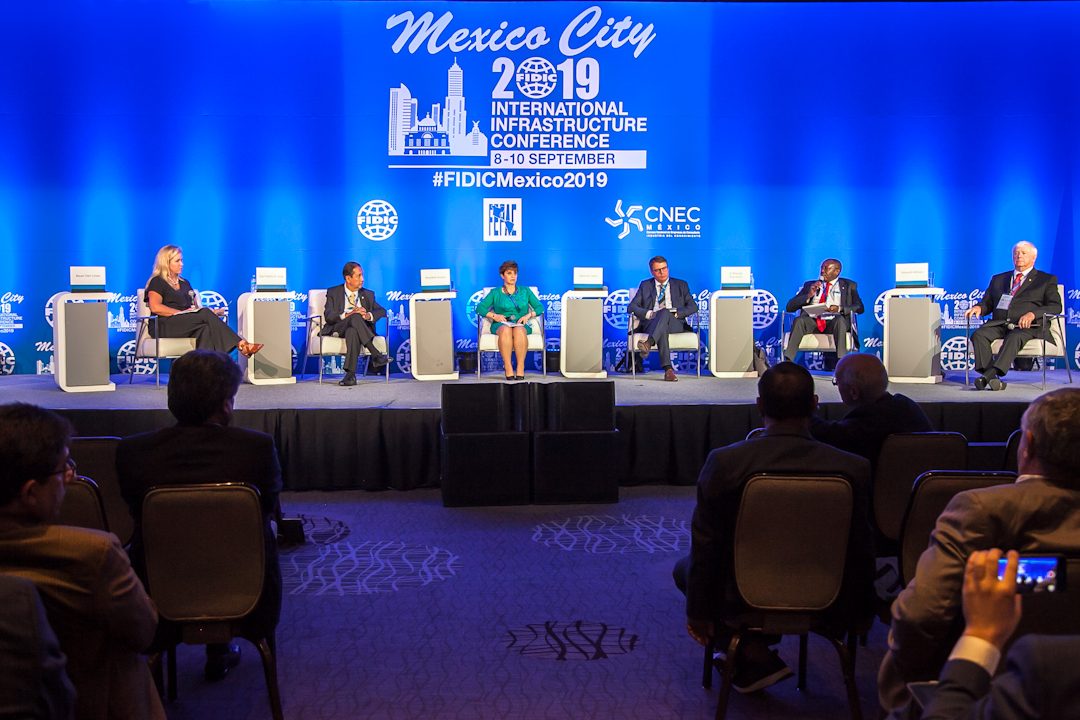 Para impulsar la infraestructura es esencial combatir la corrupción, aseguran expertos