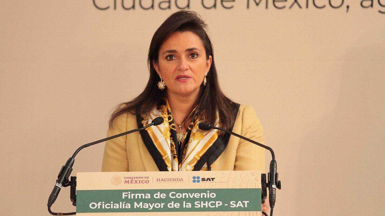 ‘Se acabó la fiesta’, dice SAT a factureros