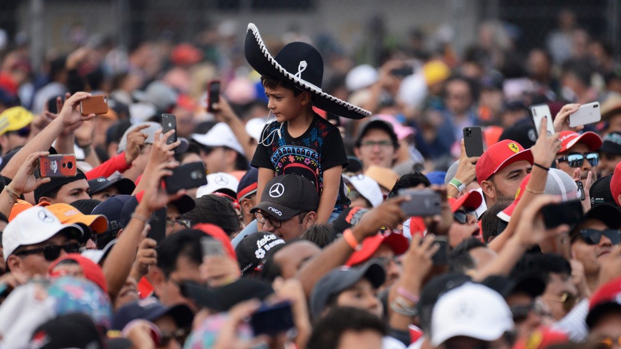 El Gran Premio de México rompe récord de asistencia