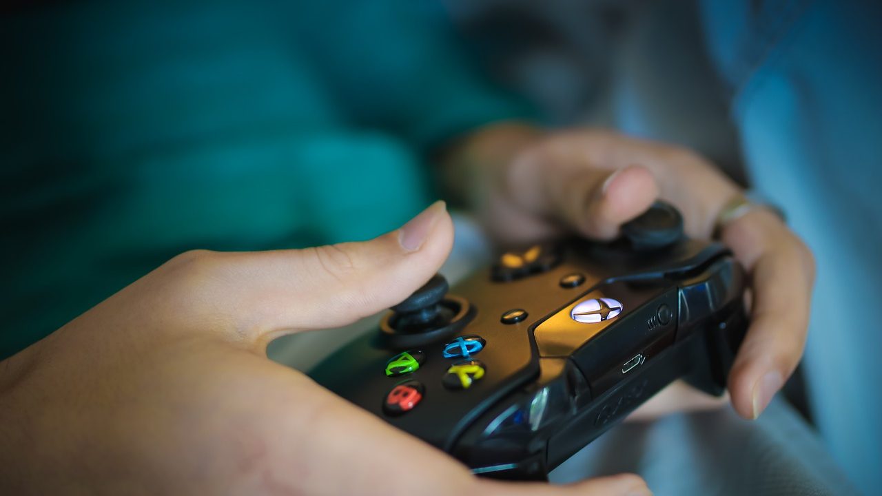 Se busca: profesional capaz… bueno en los videojuegos para trabajar en DHL