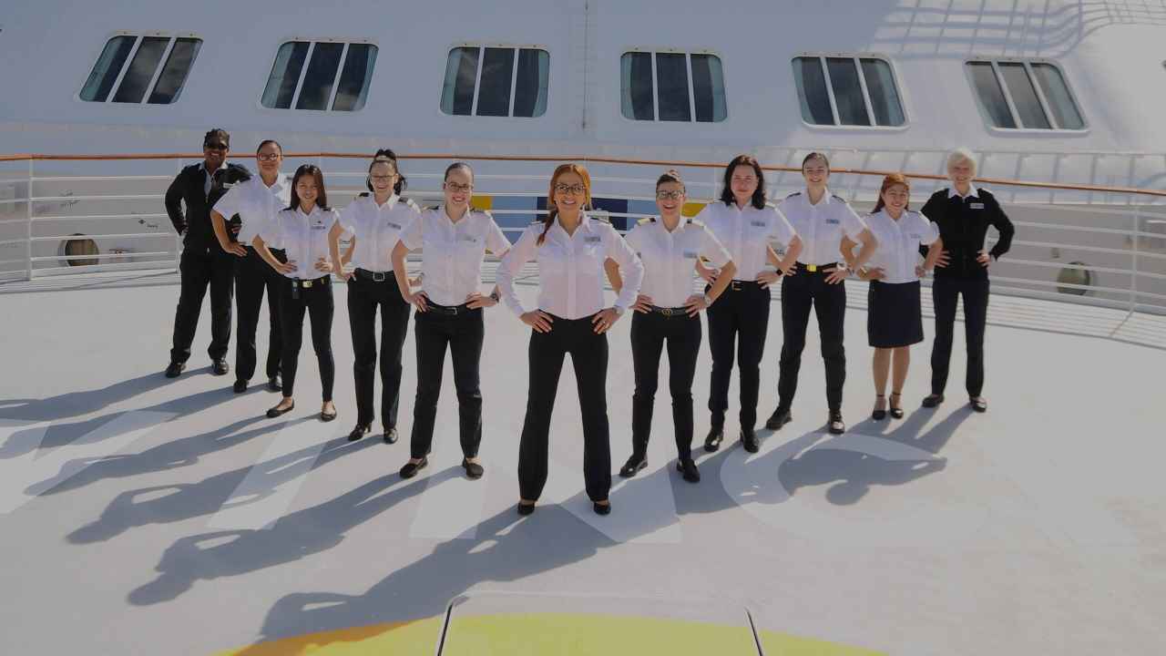 Celebrity Cruises anuncia crucero con mando femenino
