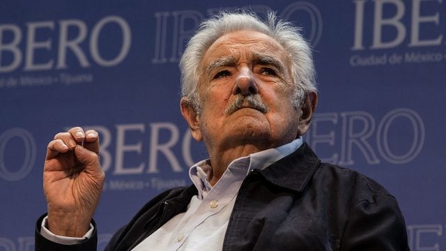 Mujica-cáncer esófago