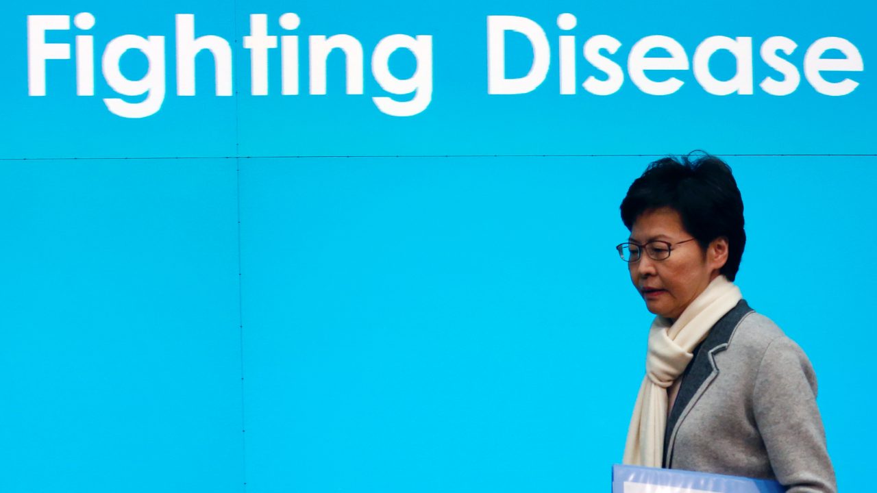 Hong Kong declara emergencia por brote de coronavirus