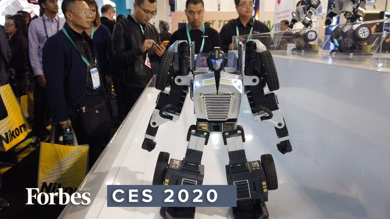 CES2020 | T9, el transformer que baila, camina y sigue tus órdenes