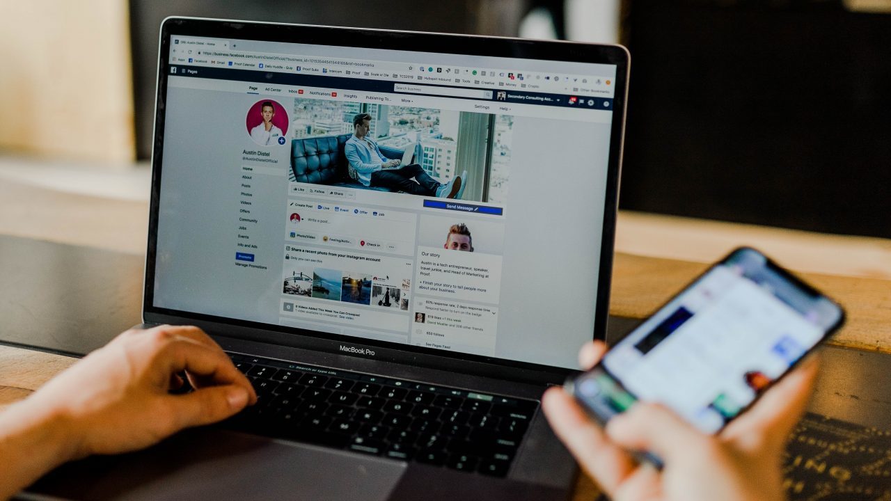 Tribunal Supremo de EU bloquea ley de Texas sobre censura en redes sociales