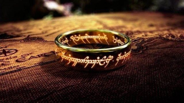 Ian Holm-el señor de los anillos-fallecido