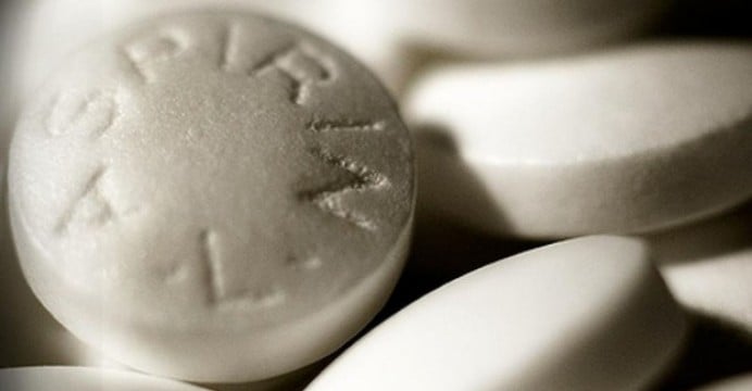 Aspirina ayudaría a frenar tipo de cáncer de cólon: estudio