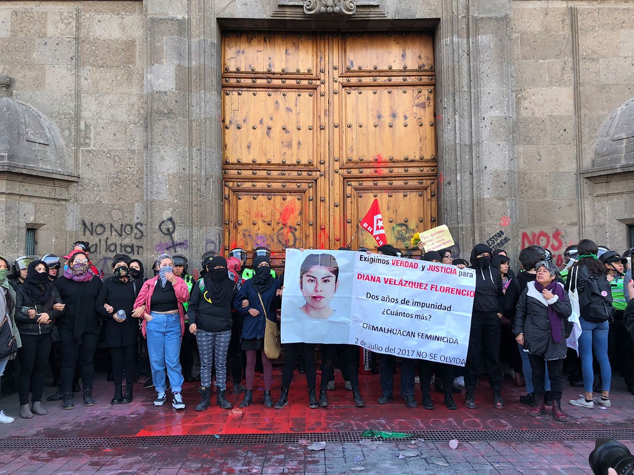 Blindan con vallas Palacio Nacional previo a marchas feministas