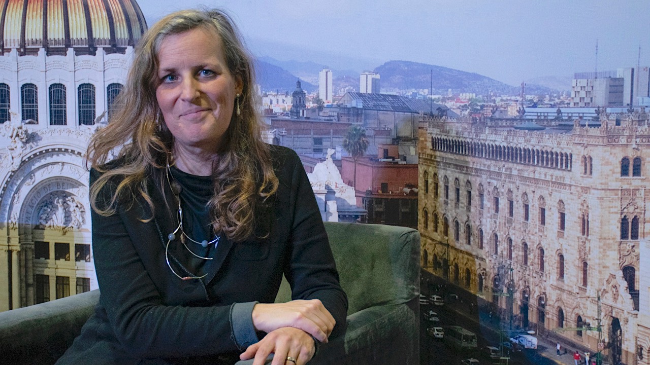 La educación de hoy no impulsa a mujeres en tecnología: Alexandra van der Ploeg