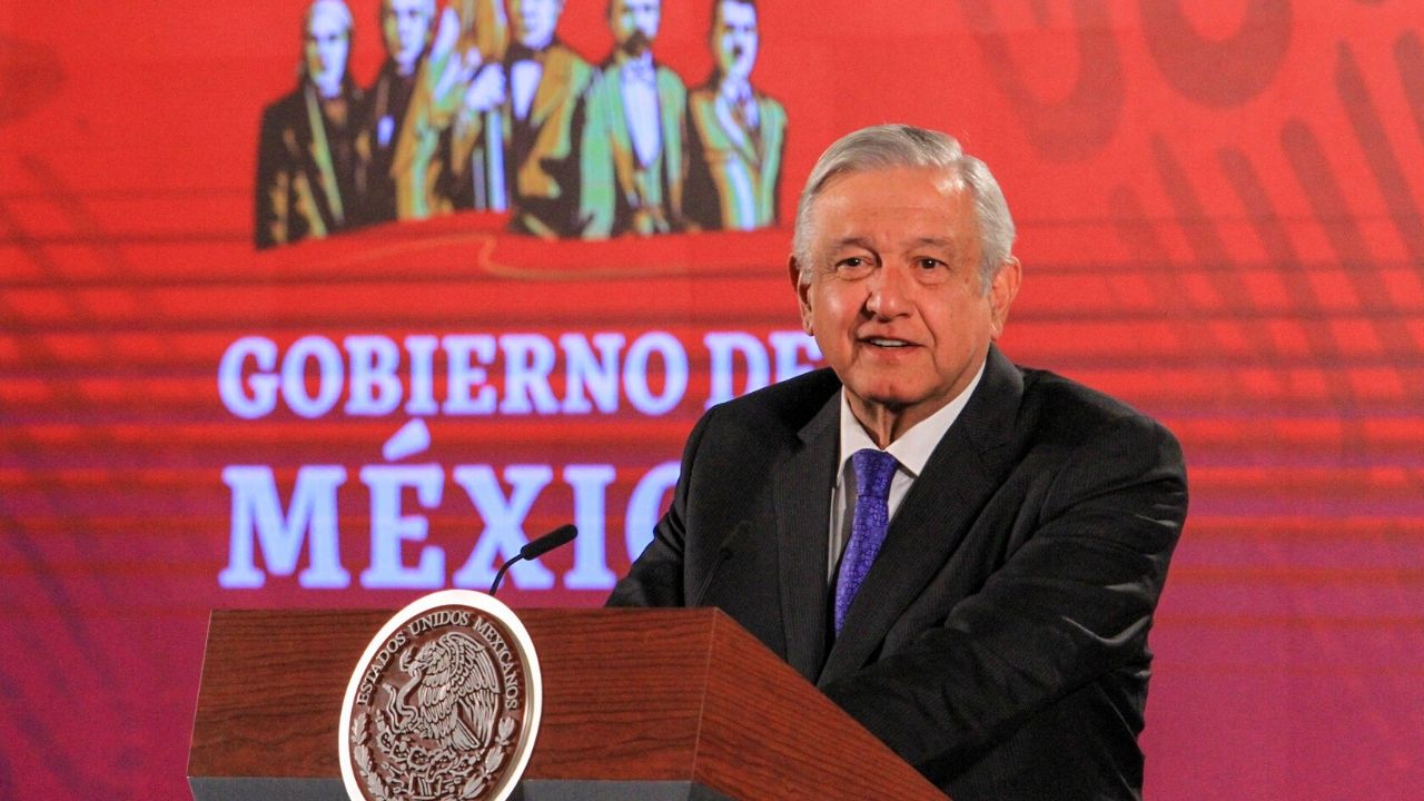 No sé si hay una investigación contra Peña Nieto como dijo el WSJ; no lo defiendo: AMLO