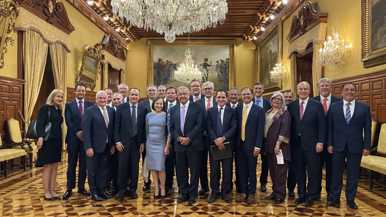 ¿Qué representan para México las empresas que respaldaron a AMLO en la cena?