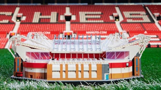 LEGO rinde tributo a la casa del Manchester United