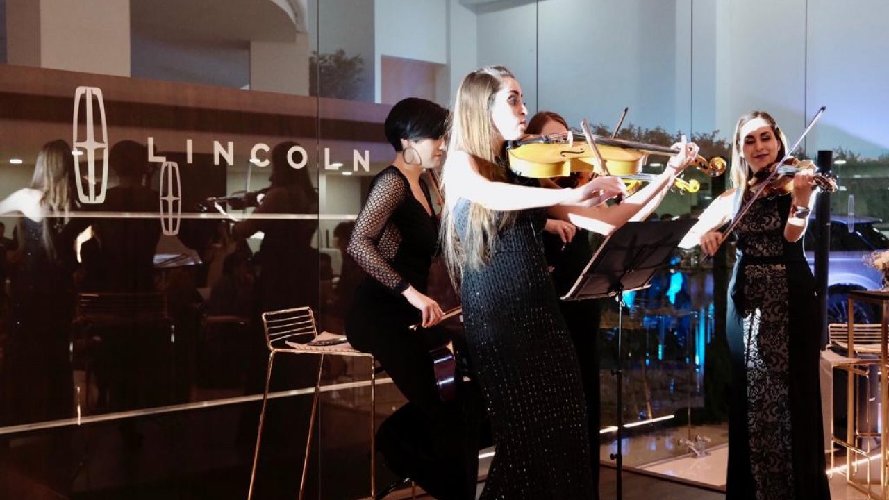 Lincoln estrena boutique en Puebla