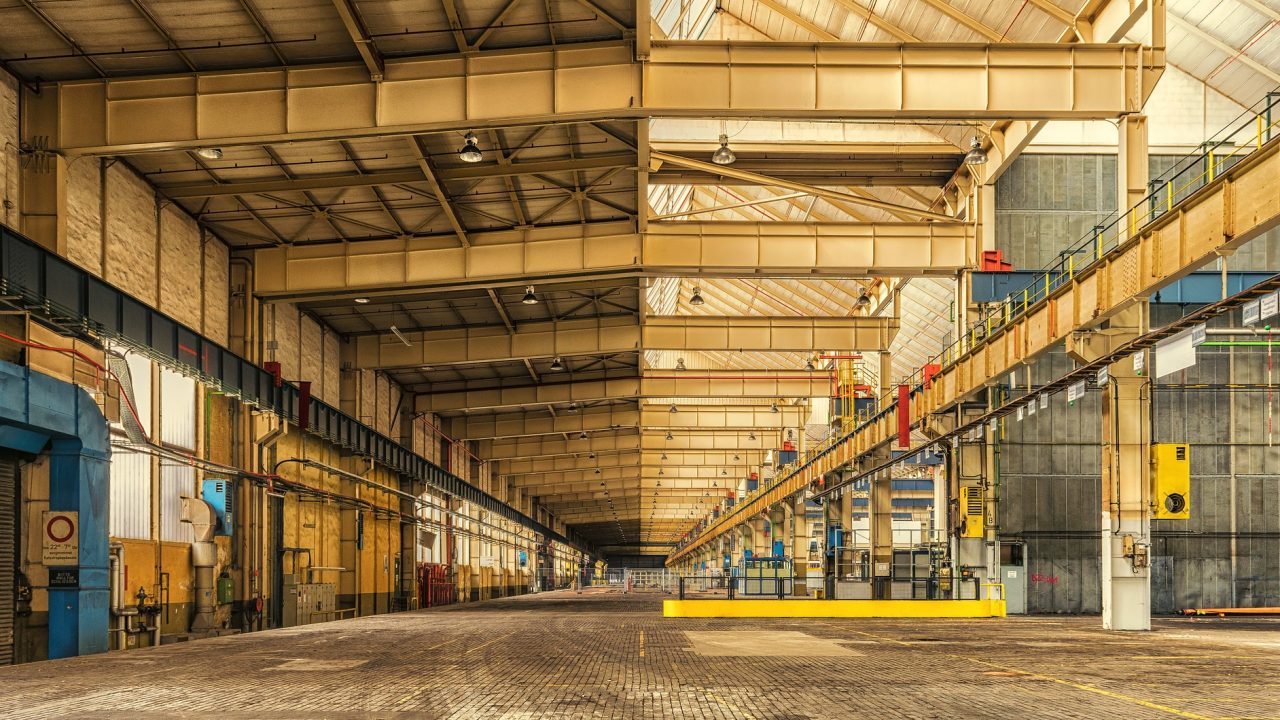Esta empresa construía tiendas Oxxo; ahora desarrolla naves industriales