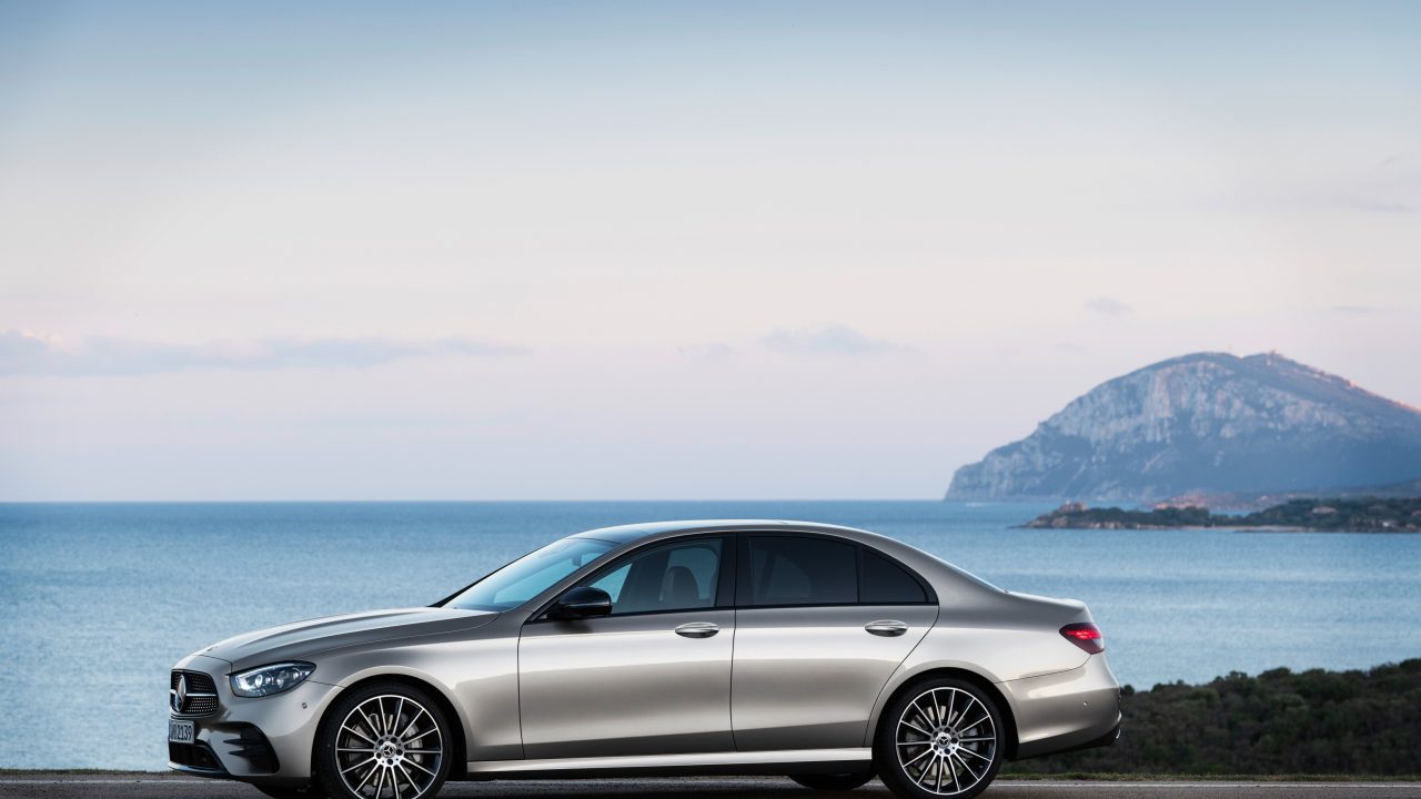 Mercedes Benz renueva su Clase E