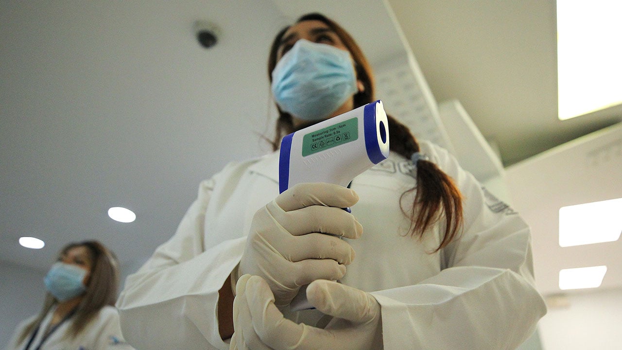 Laboratorio de EU crea prueba que detecta coronavirus en cinco minutos